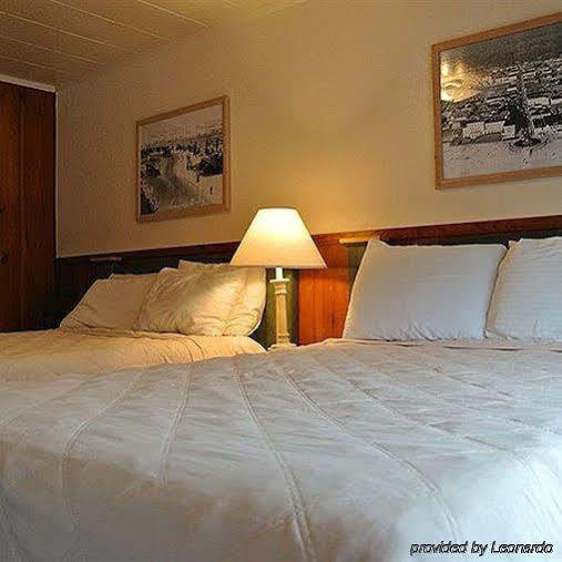 City Centre Motel By Oyo Seaside Exterior photo